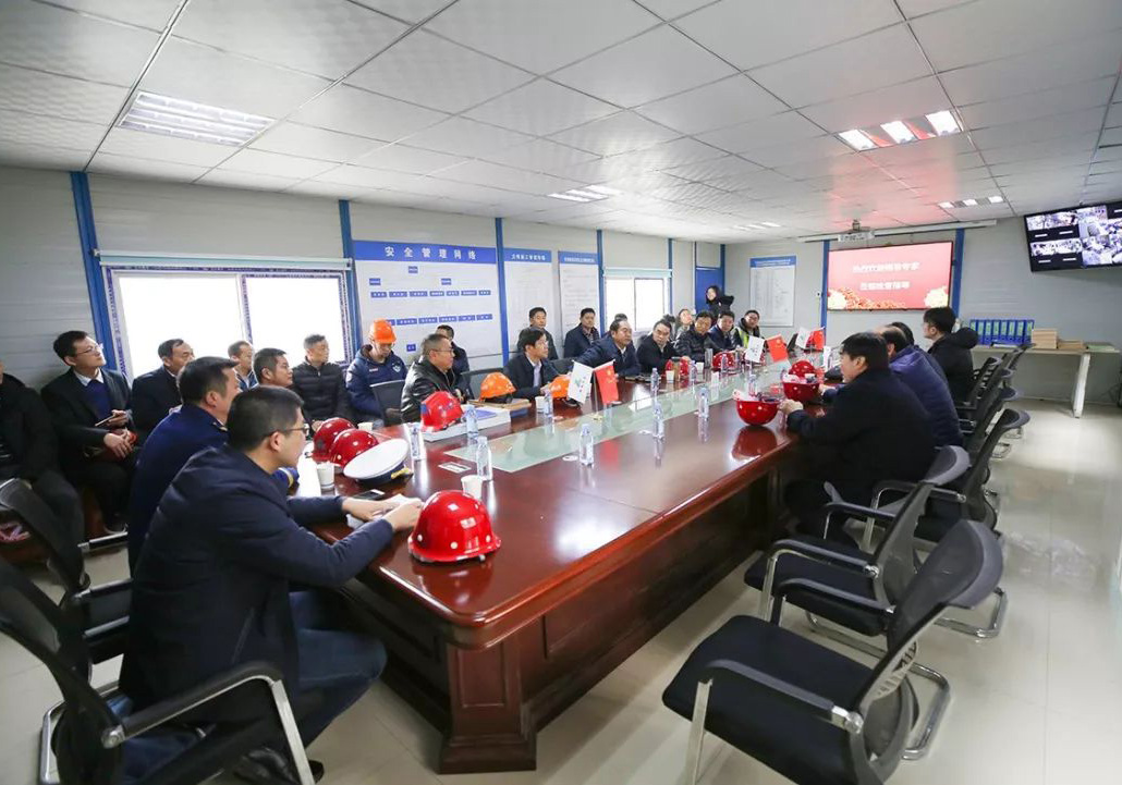 ��˾�����r���п�������Ŀ���܇���Ժ�����M����