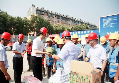 ��˾������������(du��)ο��(w��n)�ӱ��Ј�(ch��ng)һ���������c�����ØI(y��)�в��^(q��)���_(k��i)չ������(du��)��������